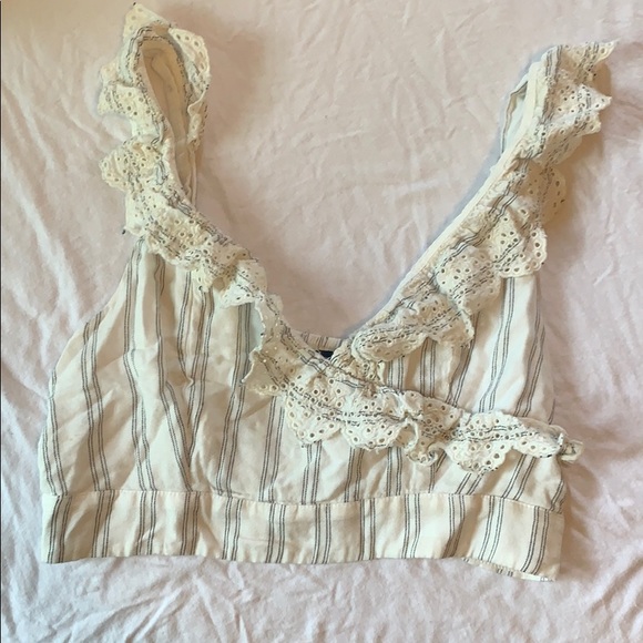 American Eagle Outfitters Tops - American Eagle crop